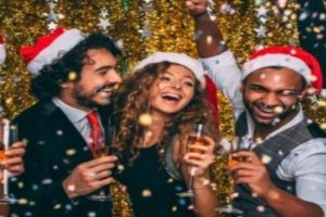 Eight Tips for Introverts to Deal with Christmas Parties Over the Festive Period